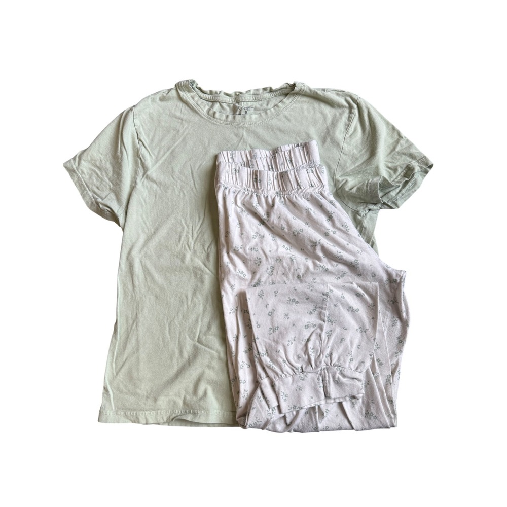 Primark Cares Pajama Set Womens Small Sage Green Floral Tee and Joggers 2 Piece